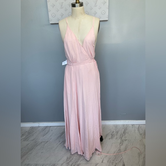 Fame and Partners Dress- pink wrap size 4 - Picture 2 of 5